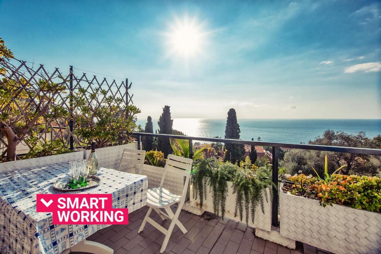 Una Terrazza Sul Golfo Di Ospedaletti By Wonderful Italy 外观 照片